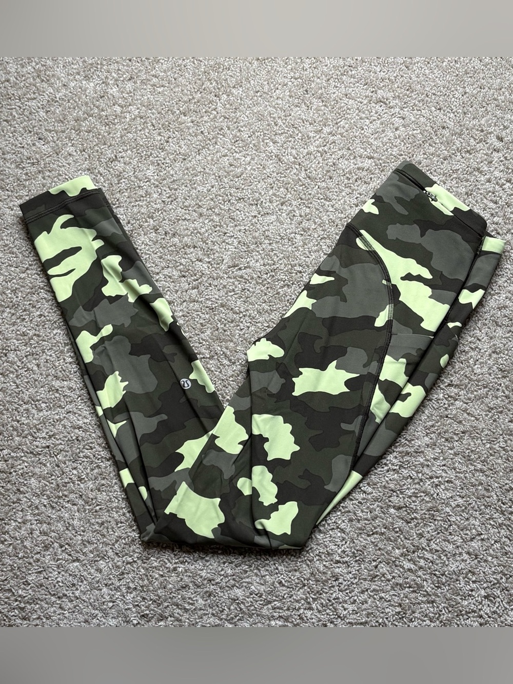 Lululemon Swift Speed High-Rise Tight 28" - Picture 1 of 6